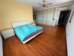 Phillips Avenue (D19), Semi-Detached #573036291
